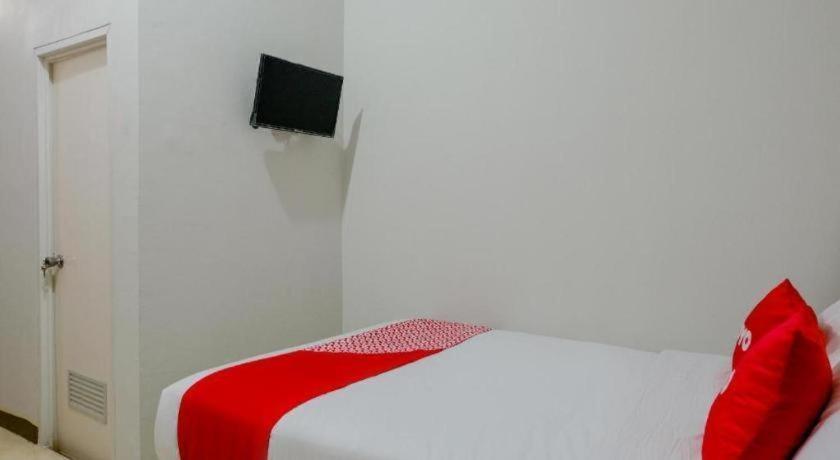 Capital O 1475 Oemah Jawa Family Residence Jember Ngoại thất bức ảnh